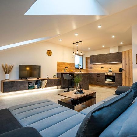 Lazenske Apartmany Наход Экстерьер фото